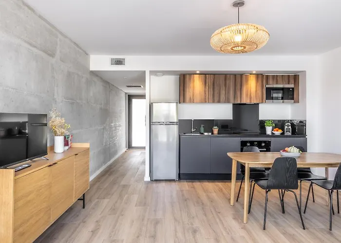 Διαμέρισμα South-of-france T2 Neuf De Gamme, Climatise, Parking Gratuit, 2eme Ligne, Balcon 2 *