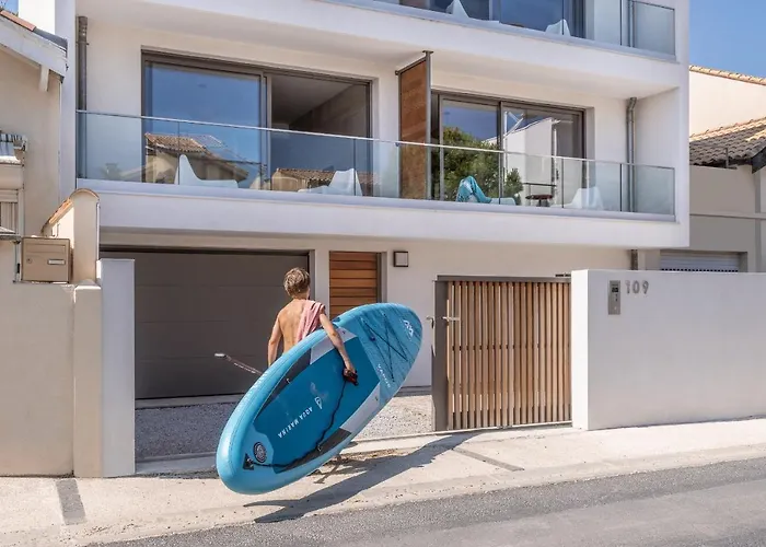 South-of-france T2 Neuf De Gamme, Climatise, Parking Gratuit, 2eme Ligne, Balcon 2 Διαμέρισμα Carnon-Plage